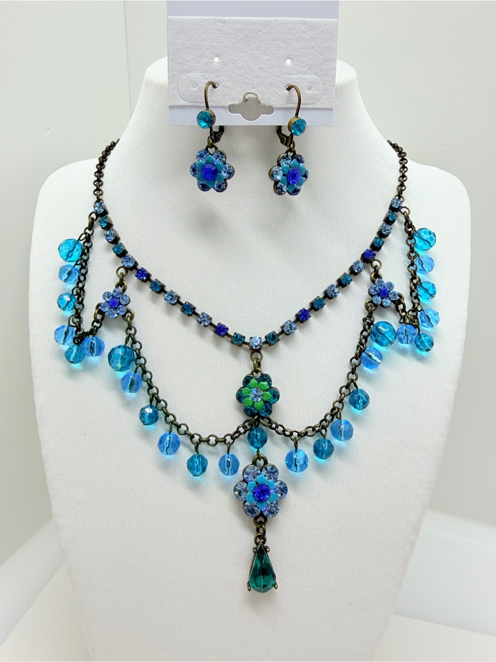 Vintage + victorian style Blue and green floral necklace and earrings set Michal